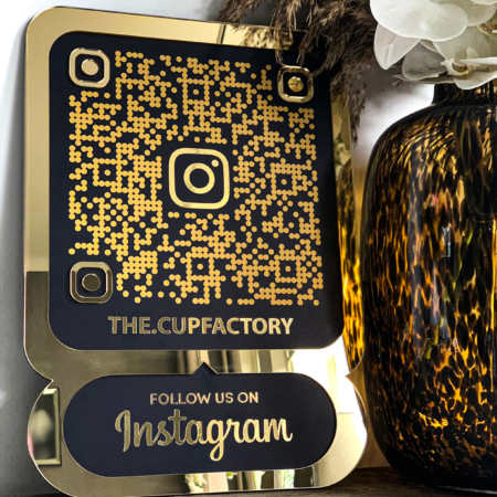 QR Scanner Instagram 3D